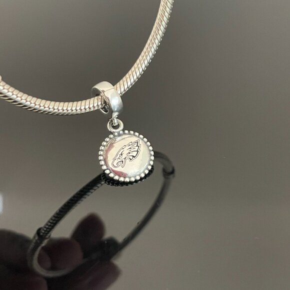 Pandora Philadelphia Eagles Charm Exclusive Charm - Picture 8 of 8